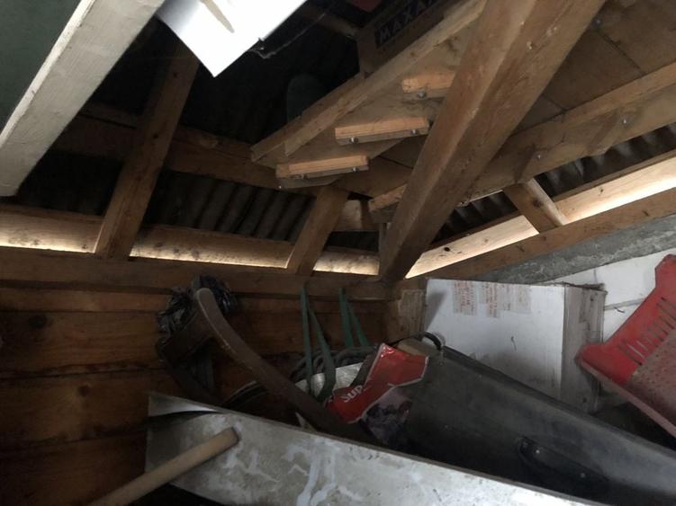 Casă cu 2 camere cu Teren 36 Mp în Central