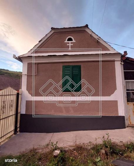 Casa 3 camere in Slimnic - Curte 460 mp, pivnita si pod - 6