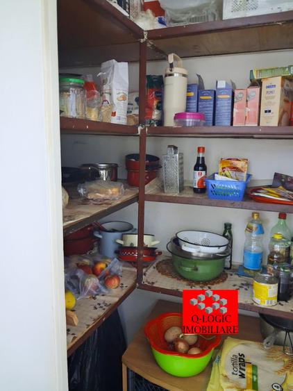 Apartament cu 2 camere decomandat în Tractorul
