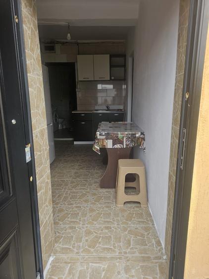 Casă cu 2 camere în Titan