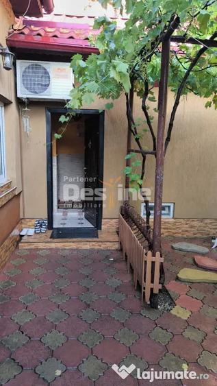 Casă cu 5 camere cu Teren 240 Mp în 16 Februarie