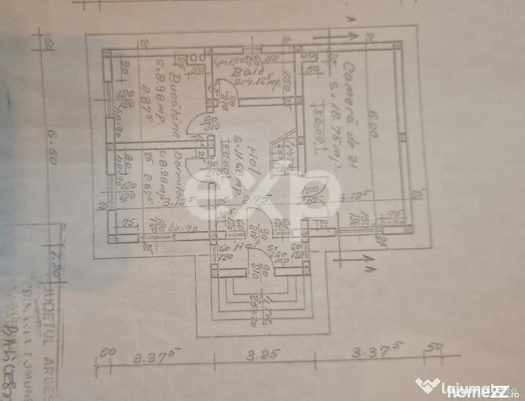 Casă cu 5 camere cu Teren 1005 Mp în Băjești