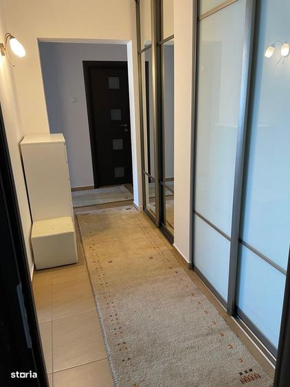Apartament cu 2 camere decomandat, mobilat în Banu Manta