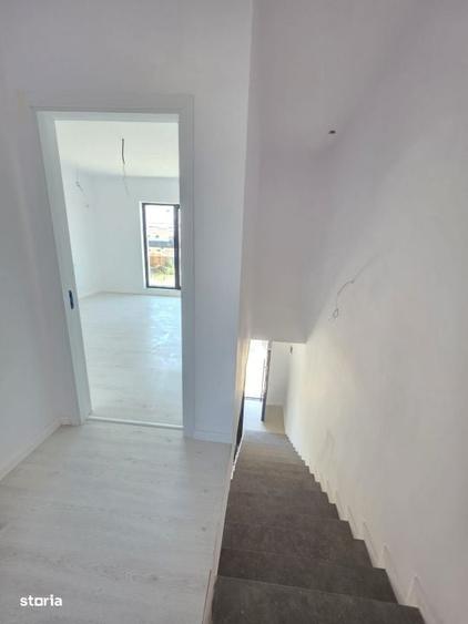 Casă cu 3 camere în Central