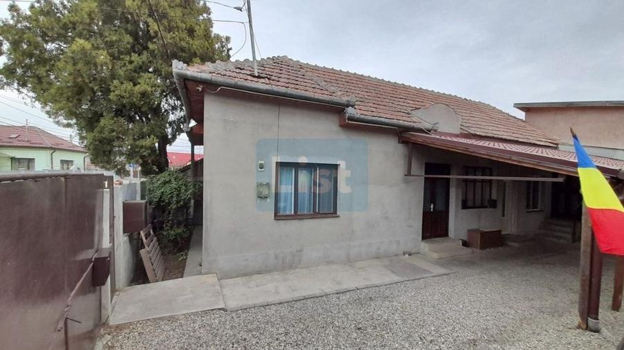 Casă cu 4 camere cu Canalizare în Someșeni