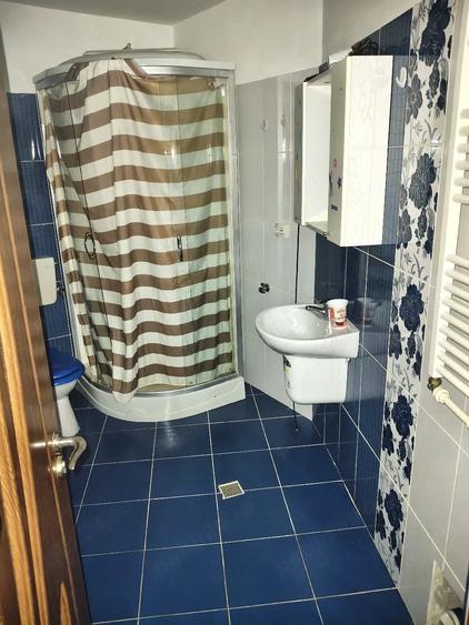 Apartament cu 2 camere decomandat în Ostroveni