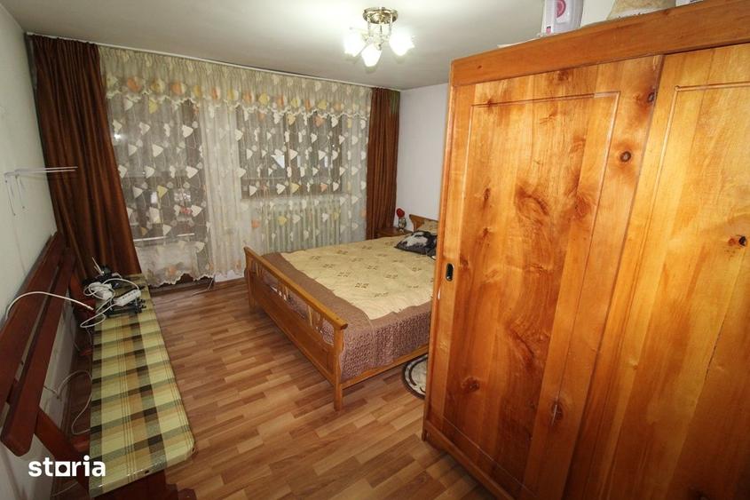 Casă cu 3 camere cu Teren 1500 Mp în Toplița