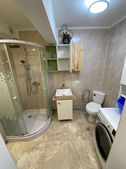 Apartament cu 2 camere decomandat în Sud