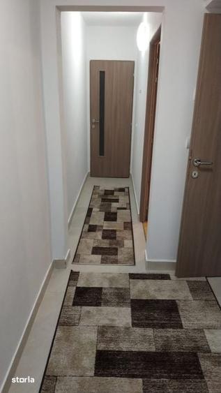 Apartament cu 2 camere decomandat în Republicii