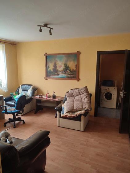 Apartament cu 2 camere nedecomandat în Șuncuiuș