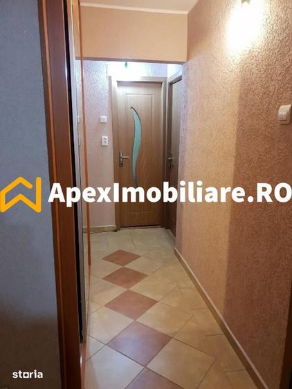 Apartament cu 4 camere decomandat, mobilat în Militari