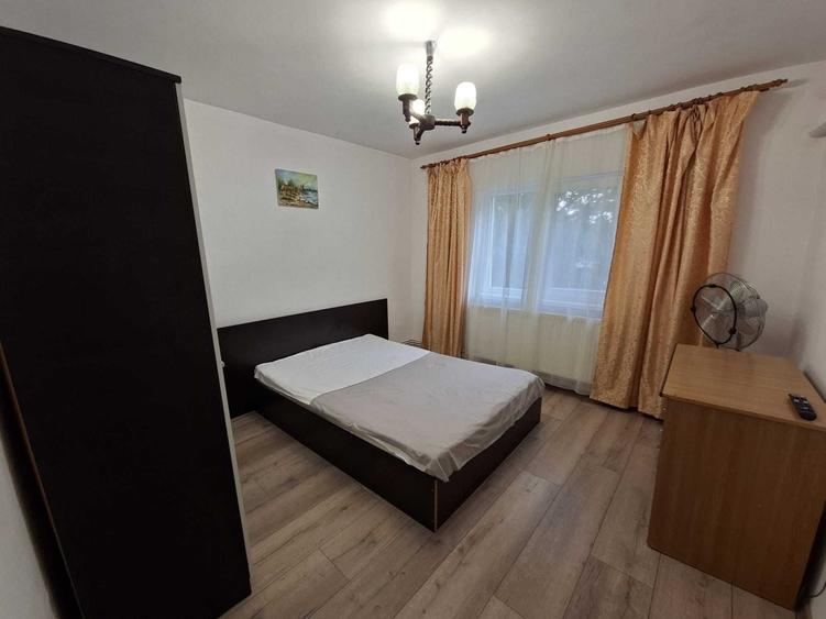 Apartament cu 2 camere decomandat în Piața Centrală