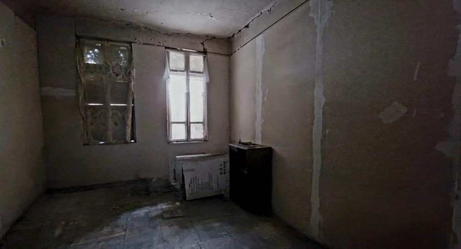 Casă individuală cu 2 camere cu Teren 65 Mp în Grivița