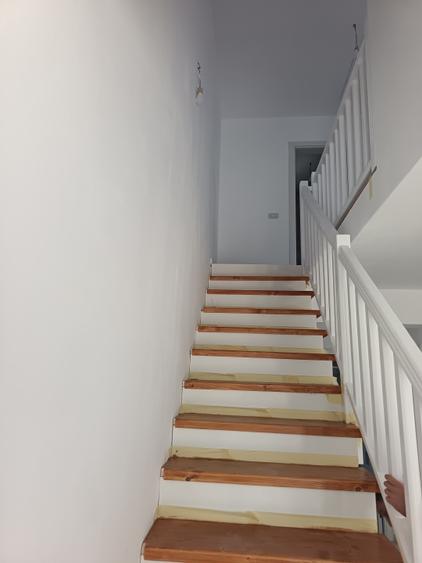 Duplex cu 4 camere cu Canalizare în Valea Lupului