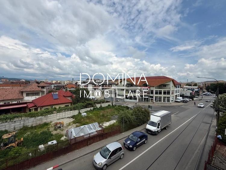 Spațiu comercial, de 300 mp, în Central
