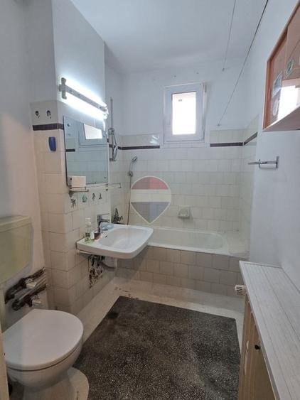 Apartament cu 2 camere semidecomandat în Titan