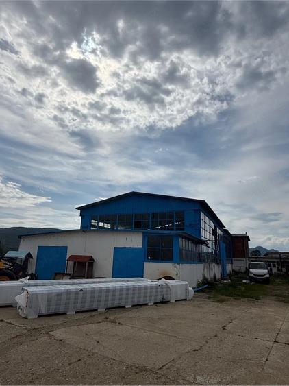 Spațiu comercial, de 5,000 mp, în Gura Văii