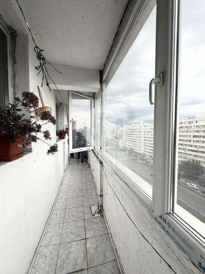 Apartament cu 3 camere decomandat în Pantelimon