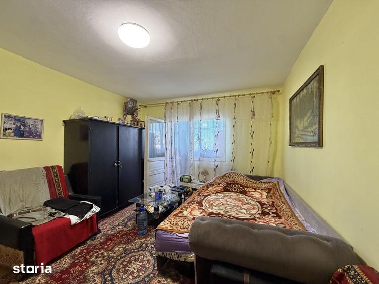 Apartament cu 2 camere semidecomandat în Șagului