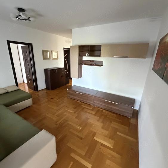 Apartament cu 3 camere decomandat în Chiajna
