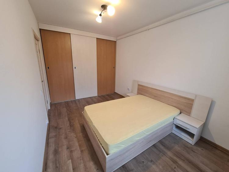 Apartament cu 2 camere decomandat în Florești