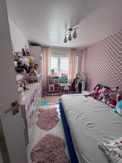 Apartament cu 3 camere decomandat în Nicolae Bălcescu