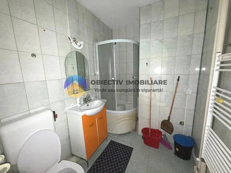 Apartament cu 2 camere semidecomandat în Central