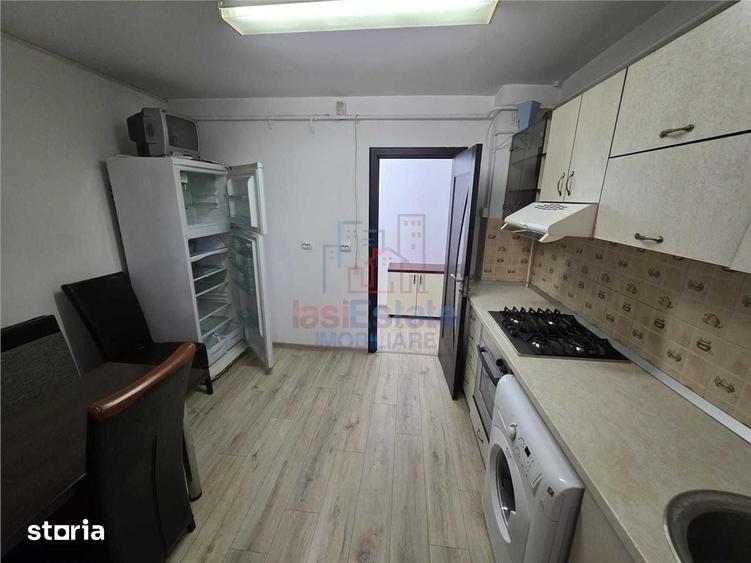 Apartament cu 2 camere decomandat în Nicolina