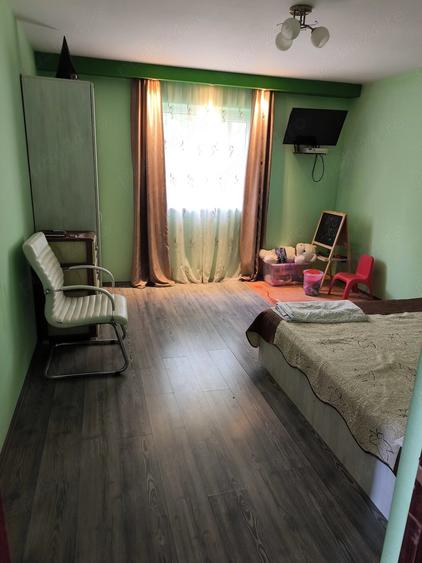 Casă cu Teren 1050 Mp în Frumușani