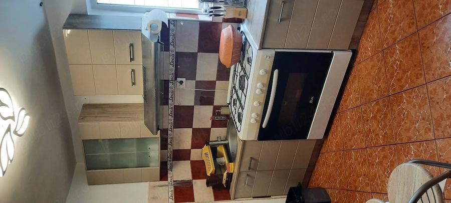 Casă cu 4 camere cu Teren 300 Mp în 23 August (Cațelul)