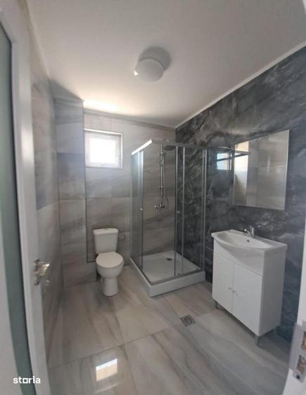 Casă cu 4 camere în Vârteju