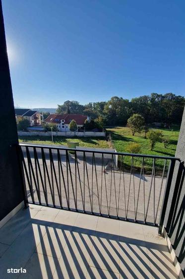 Apartament cu 3 camere în Sânmartin