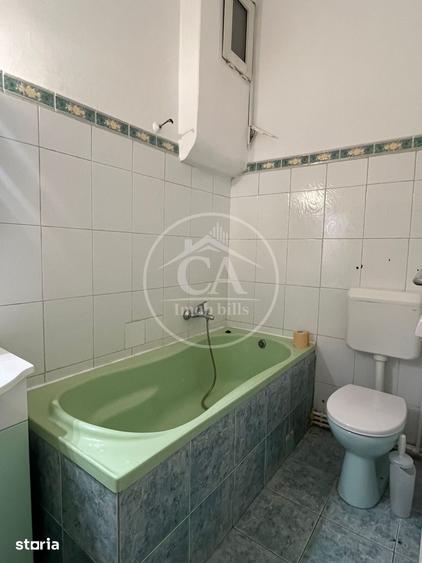 Casă cu 3 camere decomandat cu Teren 250 Mp în Central