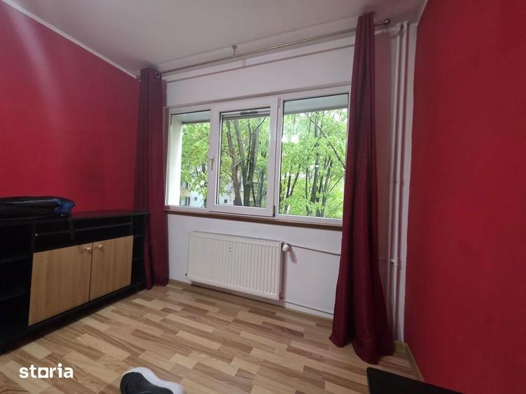Apartament cu 3 camere, mobilat în Drumul Taberei