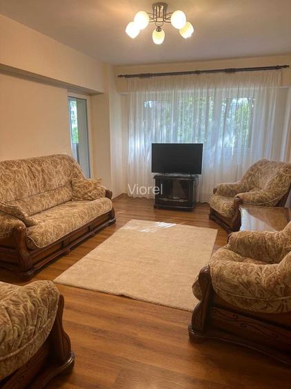 4 camere de inchiriat in Drumul Taberei - Valea Ialomitei.