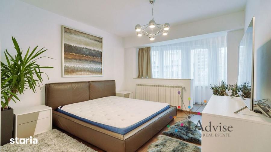 Apartament cu 4 camere decomandat în Central