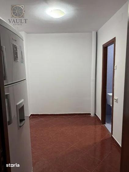 Garsonieră decomandată, mobilată în Berceni