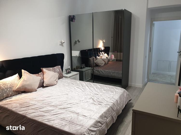 Apartament cu 2 camere decomandat în Vitan — fotografia 1