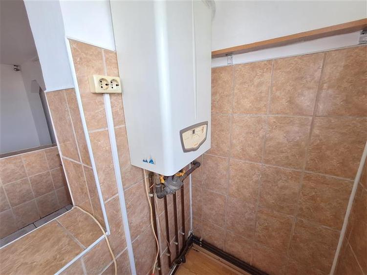 Apartament 2 camere semidecomandat, zona Mioritei - 9
