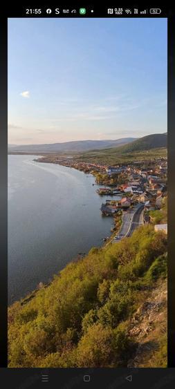 Teren de 1200 mp, în Coronini