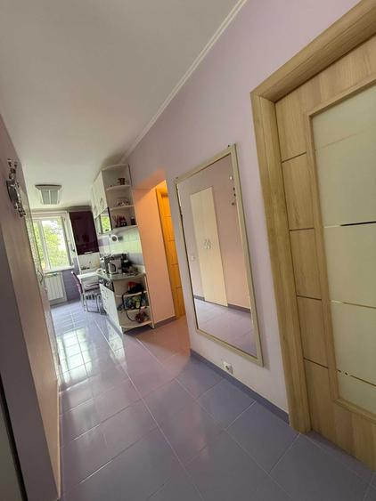 Apartament cu 3 camere decomandat în Turda