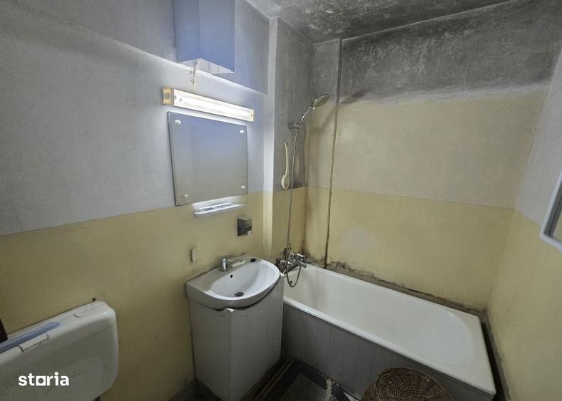 Apartament cu 2 camere semidecomandat în Central