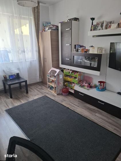 Apartament cu 2 camere decomandat în Rahova