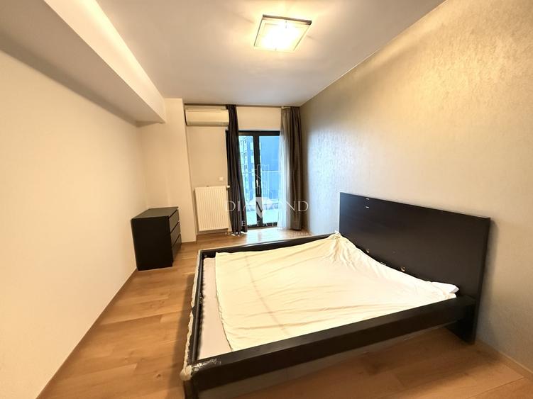 Apartament cu 3 camere decomandat în Aviației