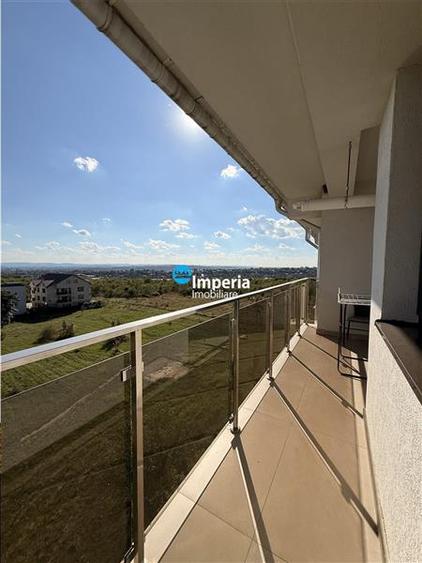 Apartament cu 2 camere decomandat în Podul de Fier