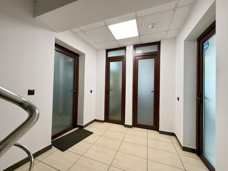 Birou, de 602 mp, în Splaiul Unirii