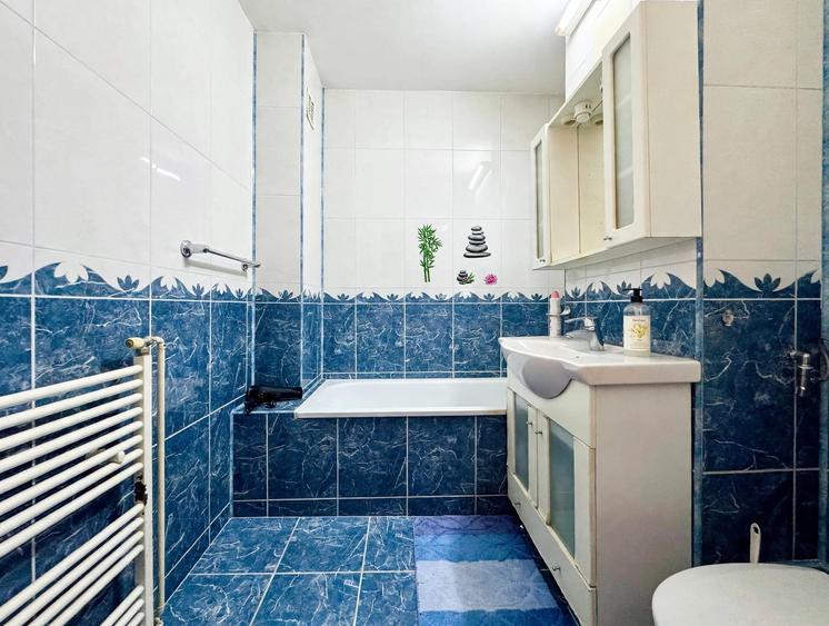 Apartament cu 3 camere decomandat, mobilat în Mănăștur