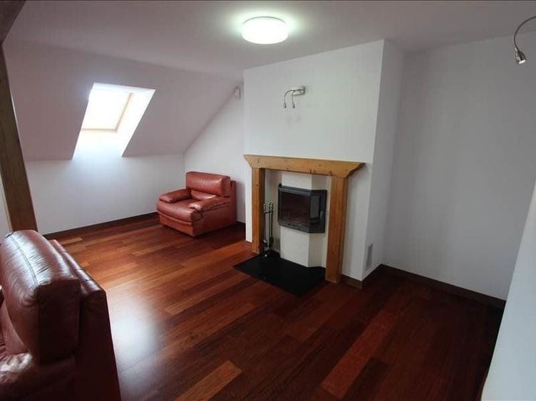 Apartament cu 2 camere decomandat, mobilat în Ultracentral