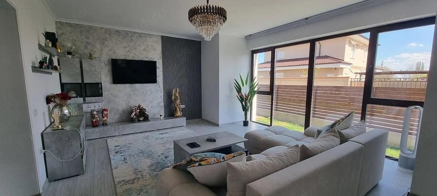 Casă cu Teren 450 Mp în Valea Mare