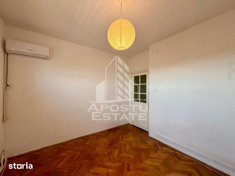 Apartament cu 4 camere, mobilat în Bogdăneștilor